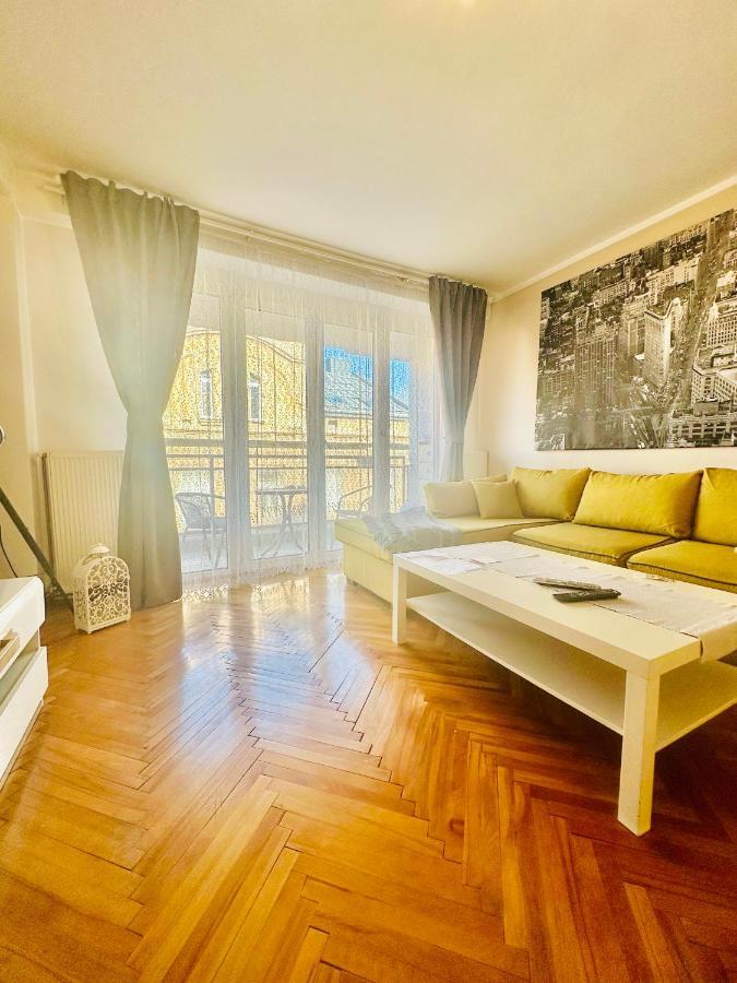 Apartment Baseskija Сараєво Екстер'єр фото